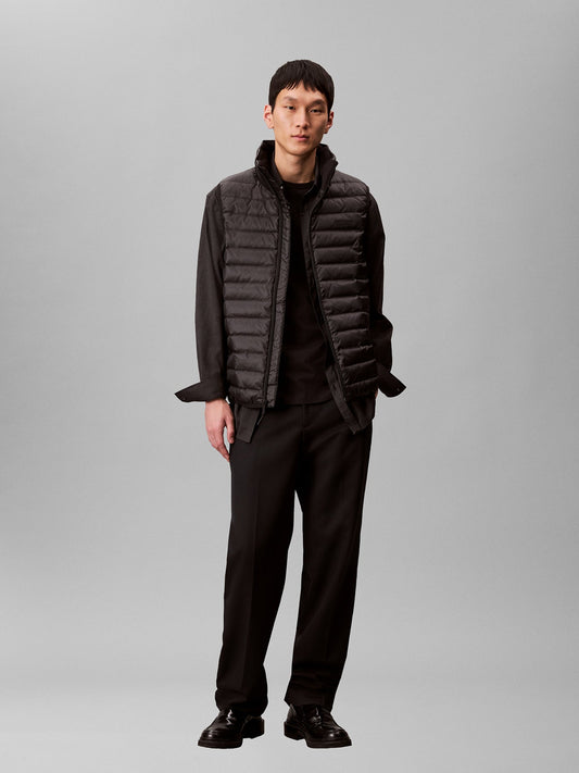 Sleeveless Nylon Vest Black